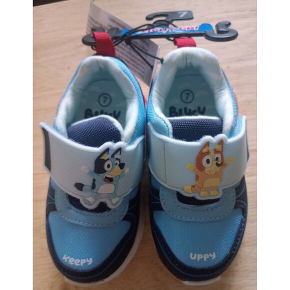bluey Other - Bluey Toddler Light Up Sneakers w/On/Off Switch Size 7 New With Tags
